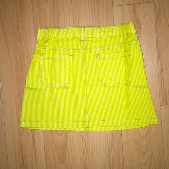 NEW MINI BODEN Green Denim Mini Skirt-S 7/8 & 9/10 - Picture 2 of 3
